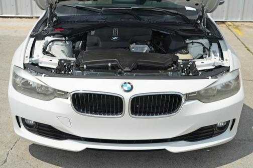 2015 BMW 328 i