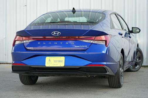 2023 Hyundai ELANTRA HEV Blue