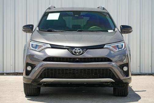 2017 Toyota RAV4 SE