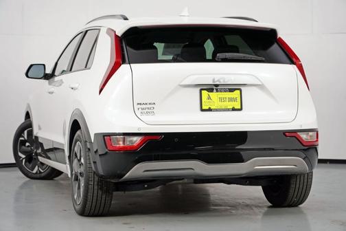 2023 Kia Niro EV Wind