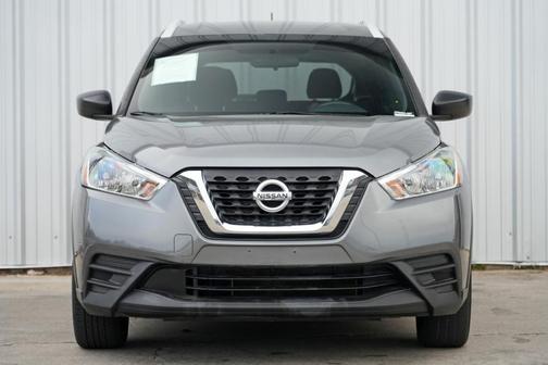 2019 Nissan Kicks S
