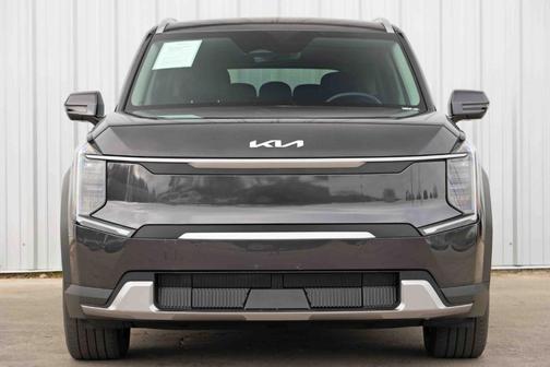 Metal 2024 Kia EV9 Wind