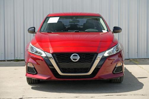 2020 Nissan Altima 2.5 SR
