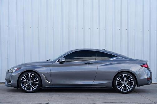 2018 INFINITI Q60 3.0t LUXE