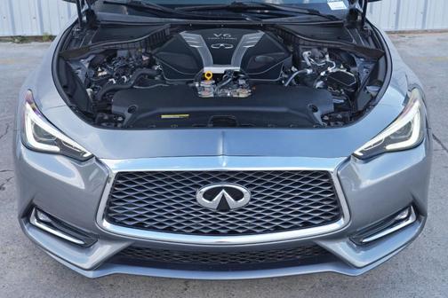 2018 INFINITI Q60 3.0t LUXE