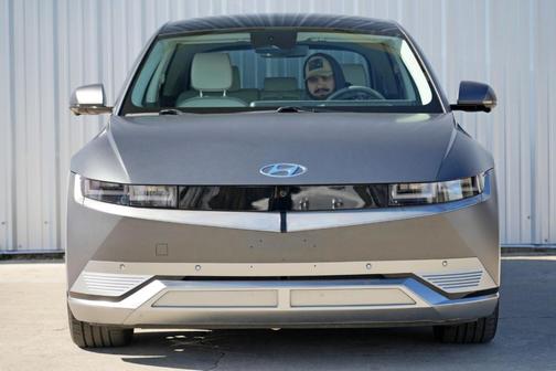 2023 Hyundai IONIQ 5 Limited