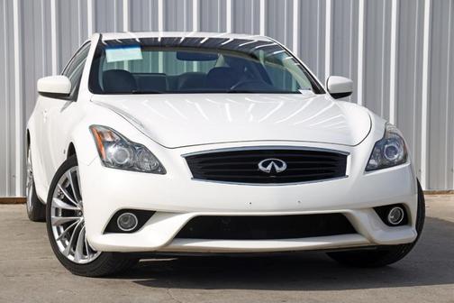 2014 INFINITI Q60 Sport