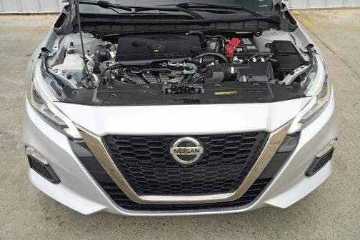2020 Nissan Altima 2.5 SR