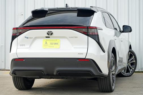 2023 Toyota bZ4X Limited