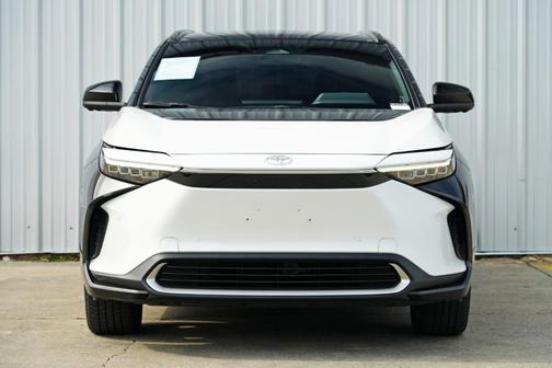 2023 Toyota bZ4X Limited