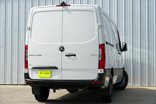 2021 Mercedes-Benz Sprinter 1500 Standard Roof