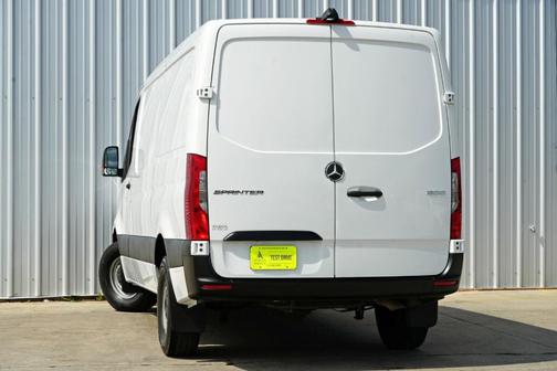 2021 Mercedes-Benz Sprinter 1500 Standard Roof