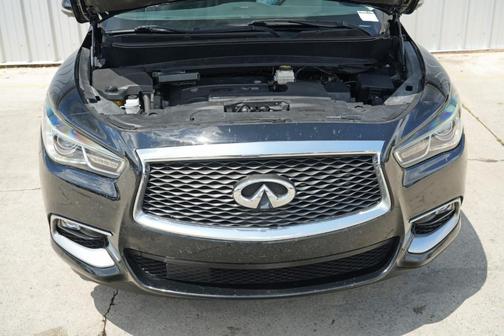 2016 INFINITI QX60 Base