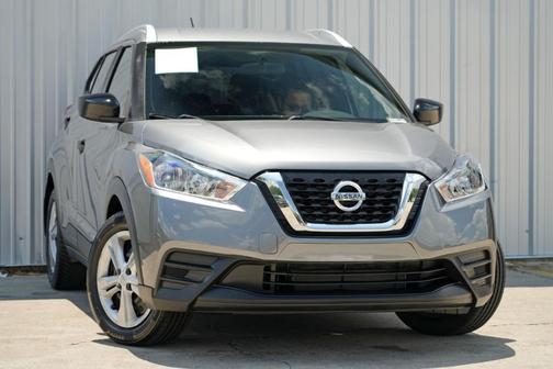 2019 Nissan Kicks S
