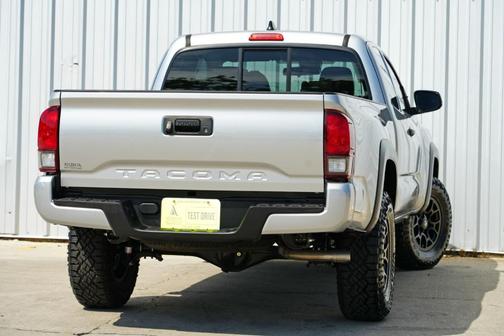 2022 Toyota Tacoma SR