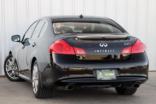 2011 INFINITI G37 Journey
