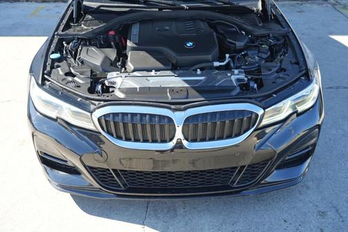 2020 BMW 330 i