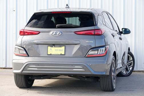 2022 Hyundai KONA EV Limited