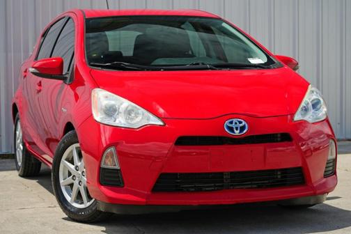 2013 Toyota Prius c Three