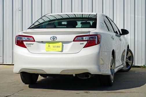 2014 Toyota Camry SE Sport