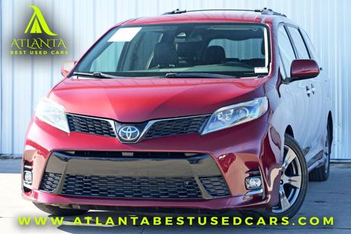 2019 Toyota Sienna SE