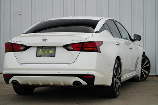 2020 Nissan Altima 2.5 Platinum
