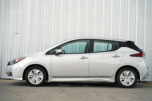 2025 Nissan Leaf S