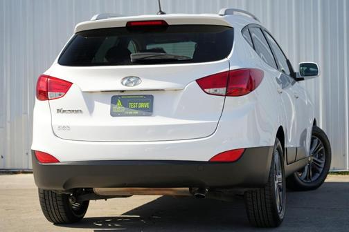 2015 Hyundai TUCSON SE