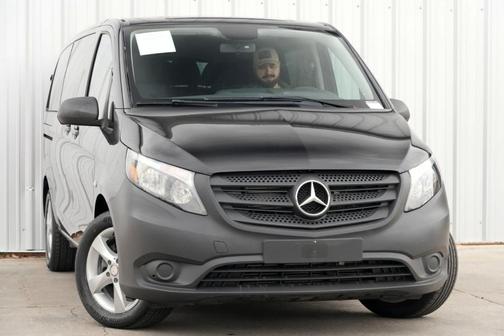 2019 Mercedes-Benz Metris Base