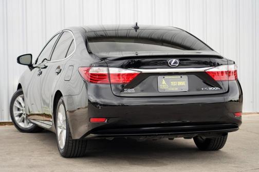 2013 Lexus ES 300h Base