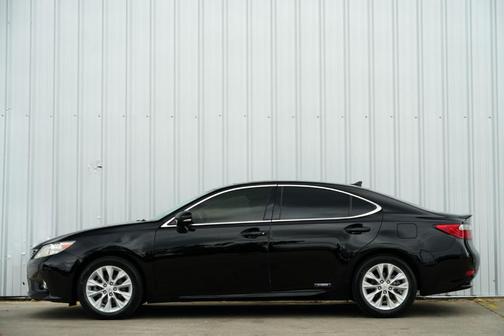 2013 Lexus ES 300h Base