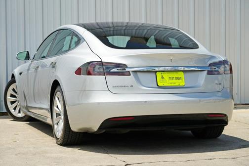 2017 Tesla Model S 75D