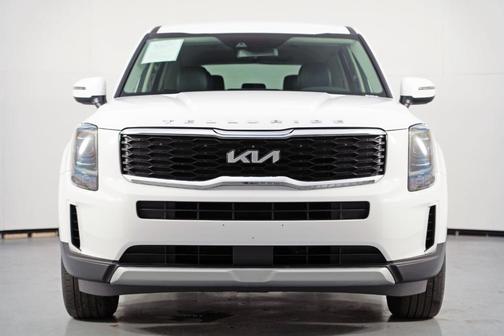 2022 Kia Telluride LX