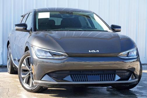 2022 Kia EV6 Wind
