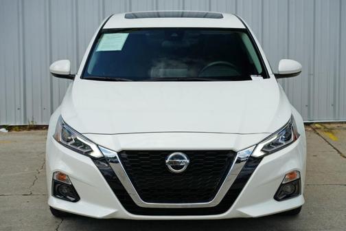 2022 Nissan Altima 2.5 SL