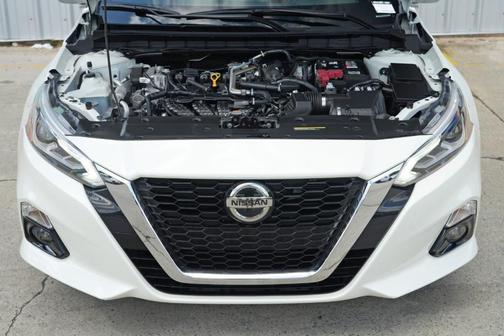 2022 Nissan Altima 2.5 SL