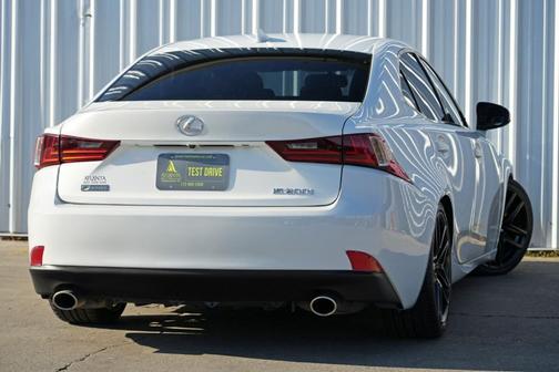 2016 Lexus IS 200t Base