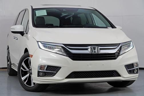 2019 Honda Odyssey Elite