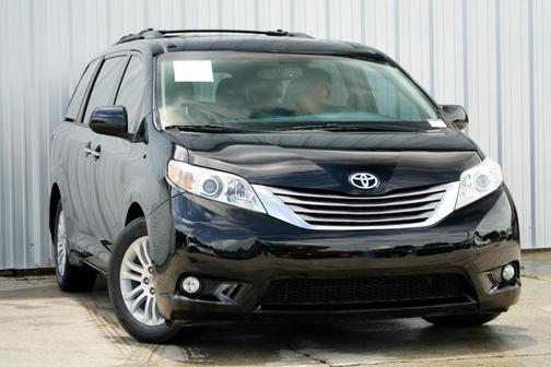 2016 Toyota Sienna XLE