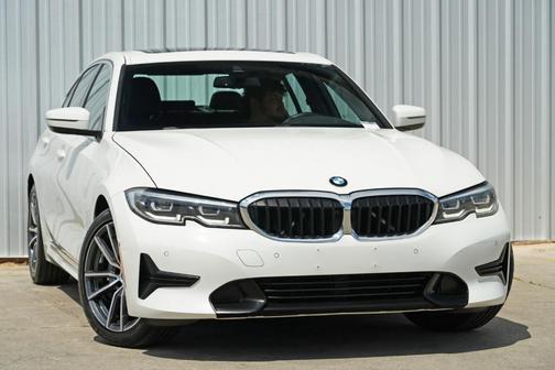 2020 BMW 330 i