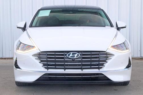 2022 Hyundai SONATA Hybrid Limited