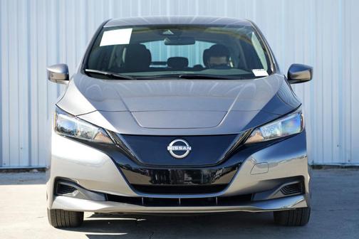 2025 Nissan Leaf S
