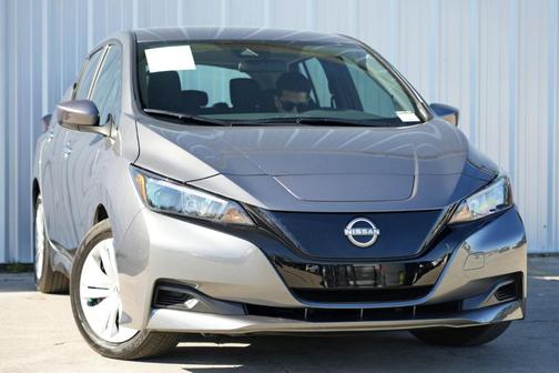 2025 Nissan Leaf S