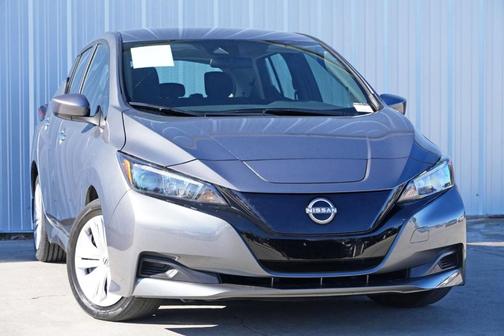 2025 Nissan Leaf S