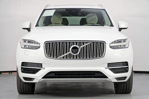 2017 Volvo XC90 Hybrid T8 Inscription
