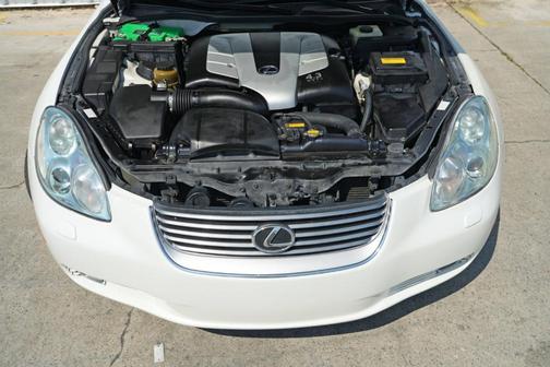 2004 Lexus SC 430 Base (A5)