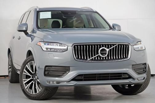 2020 Volvo XC90 T6 Momentum 6 Passenger