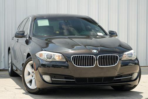 2011 BMW 528 i