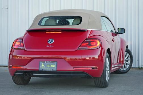 2017 Volkswagen Beetle 1.8T S