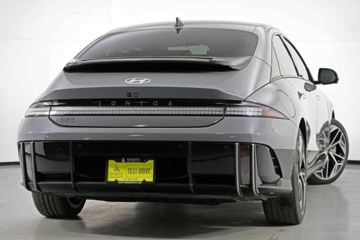2023 Hyundai IONIQ 6 Limited